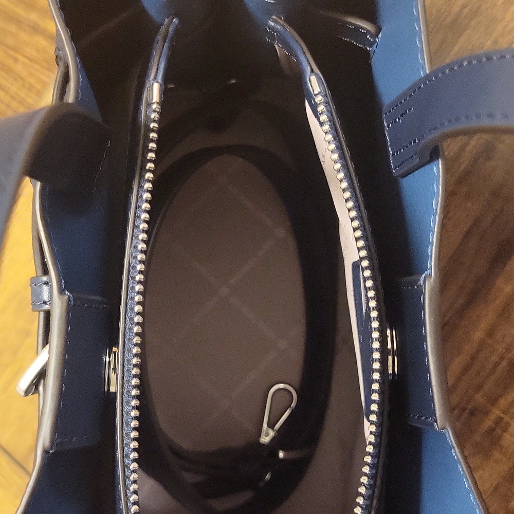 Michael Kors Emilia Small Pebbled Leather Navy Blue Satchel - Picture 4 of 8